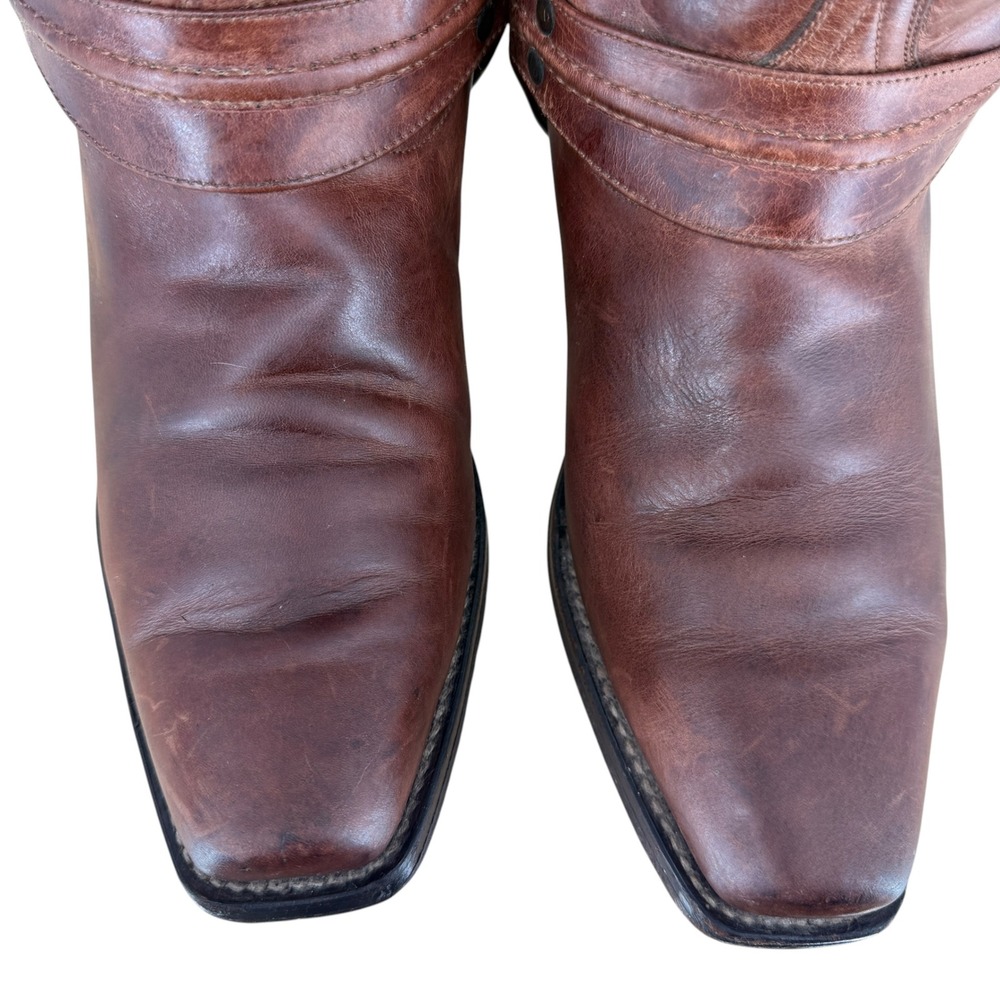 Shoes - Picture 4 of 13